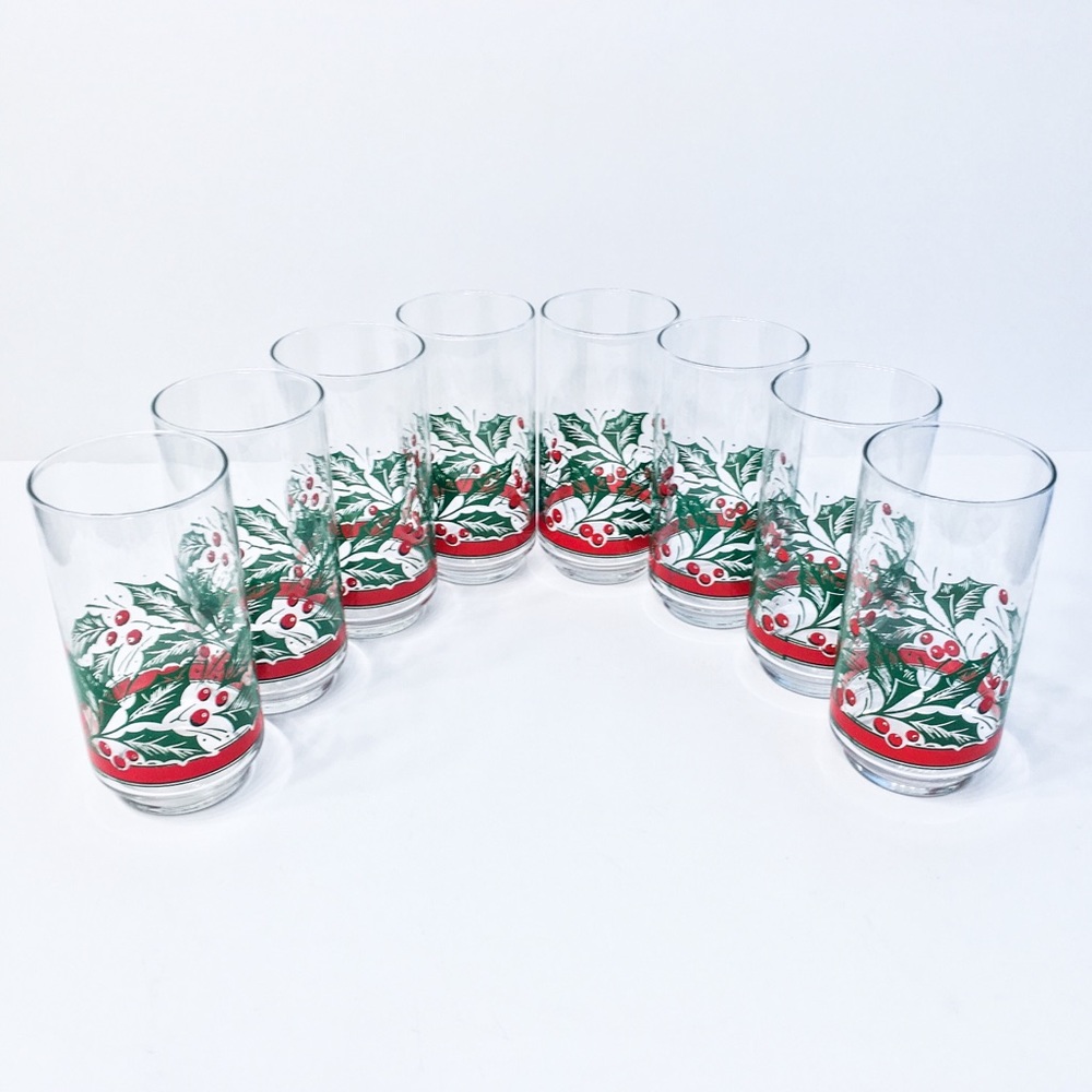 Vintage Christmas Holiday Glassware Set of 8